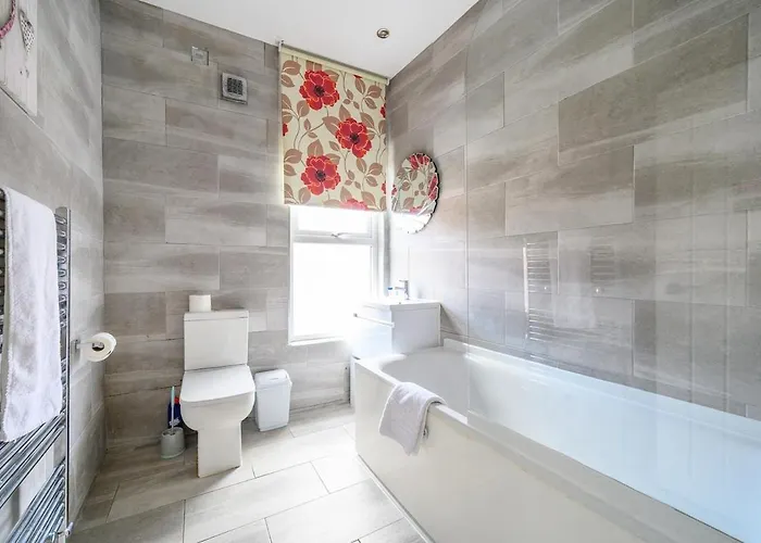 A23s For Your Relaxed & Cosy With Free Parking And Wifi *